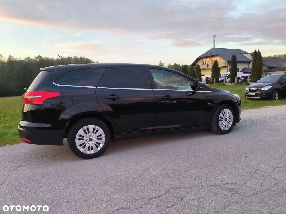 Ford Focus - 16