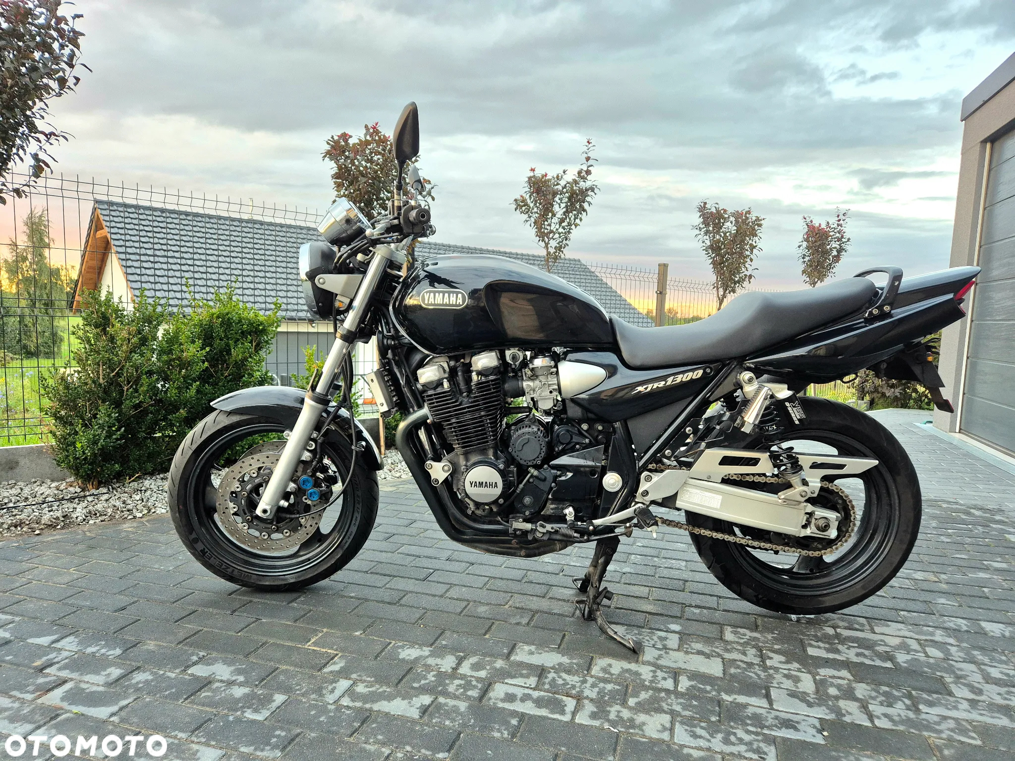 Yamaha XJR - 2
