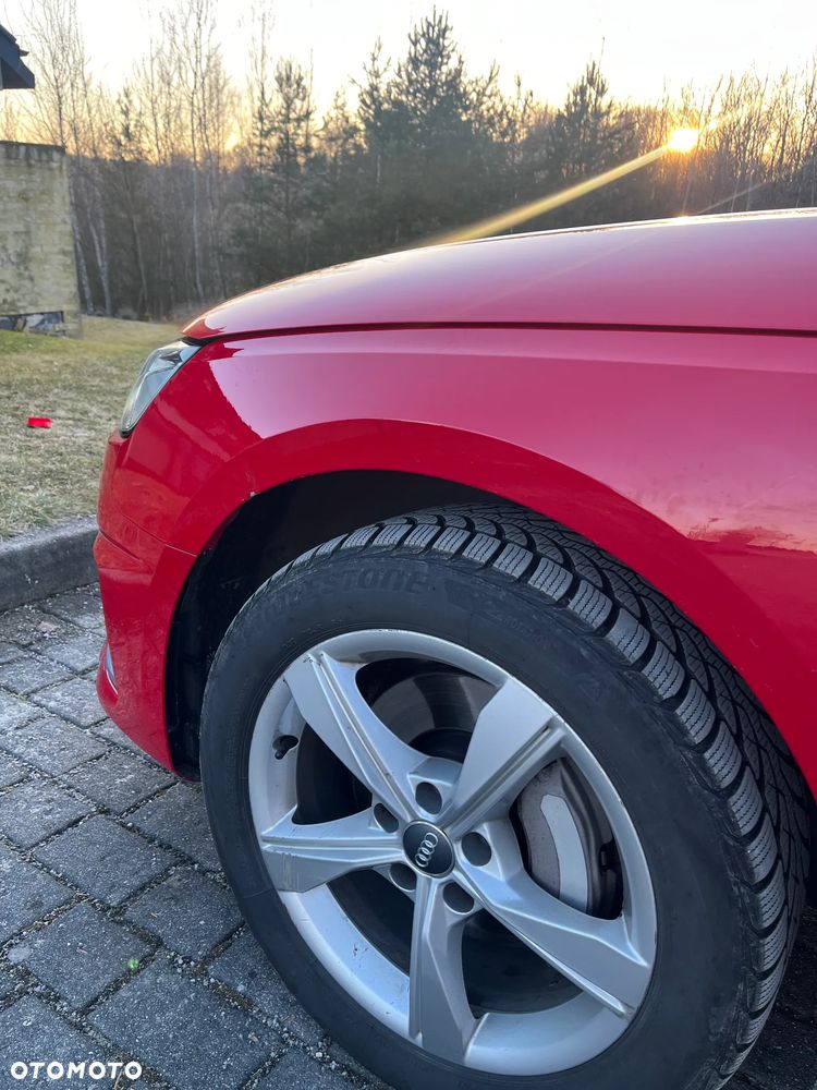 Audi A4 Avant 40 TDI S tronic - 14