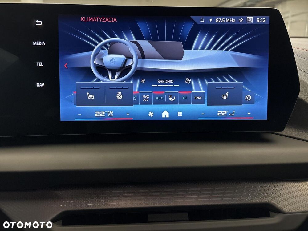 BMW Seria 1 M135 xDrive - 26