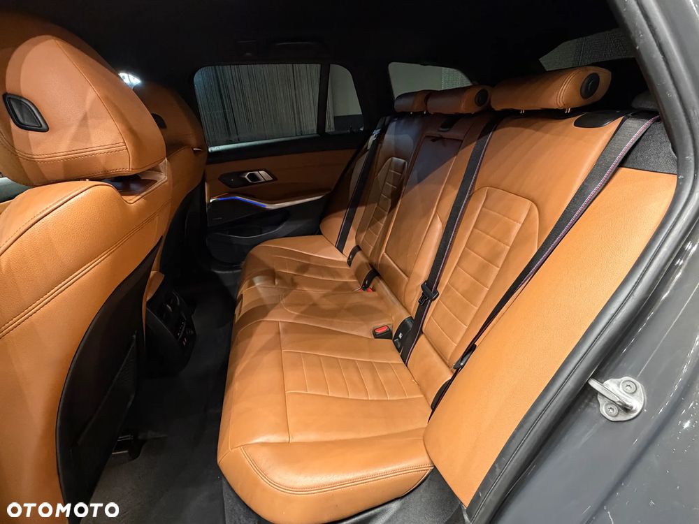 BMW Seria 3 M340i xDrive sport - 12