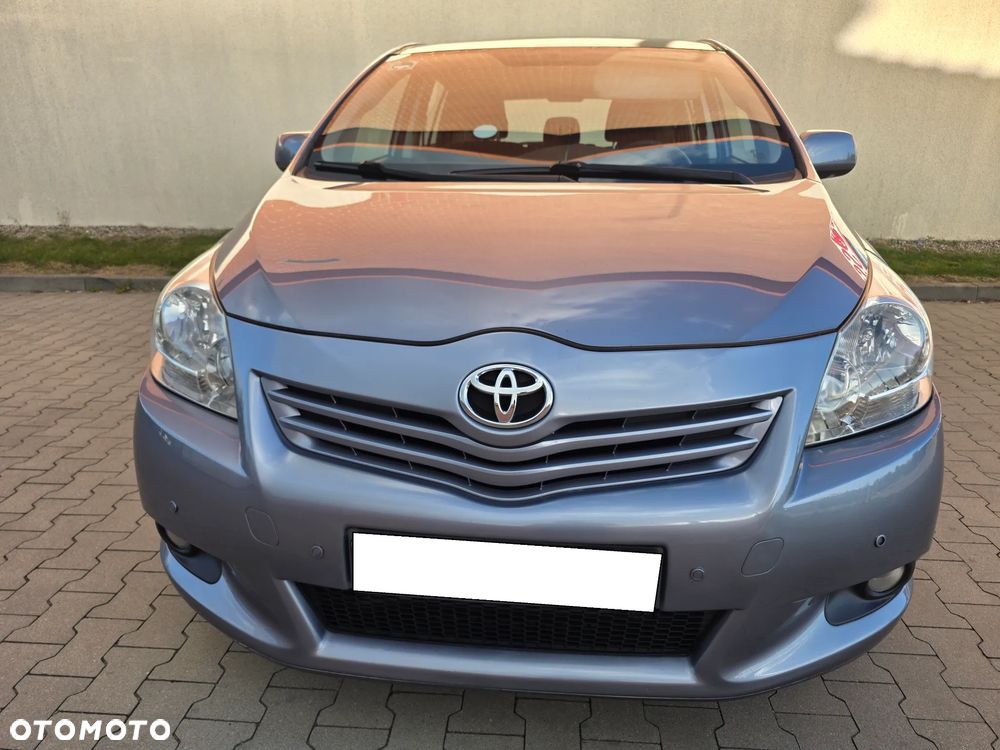 Toyota Verso 1.6 5-Sitzer Comfort - 5