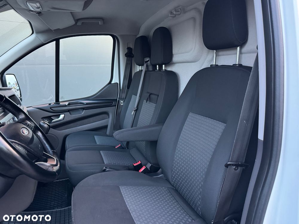 Ford Transit Custom - 6