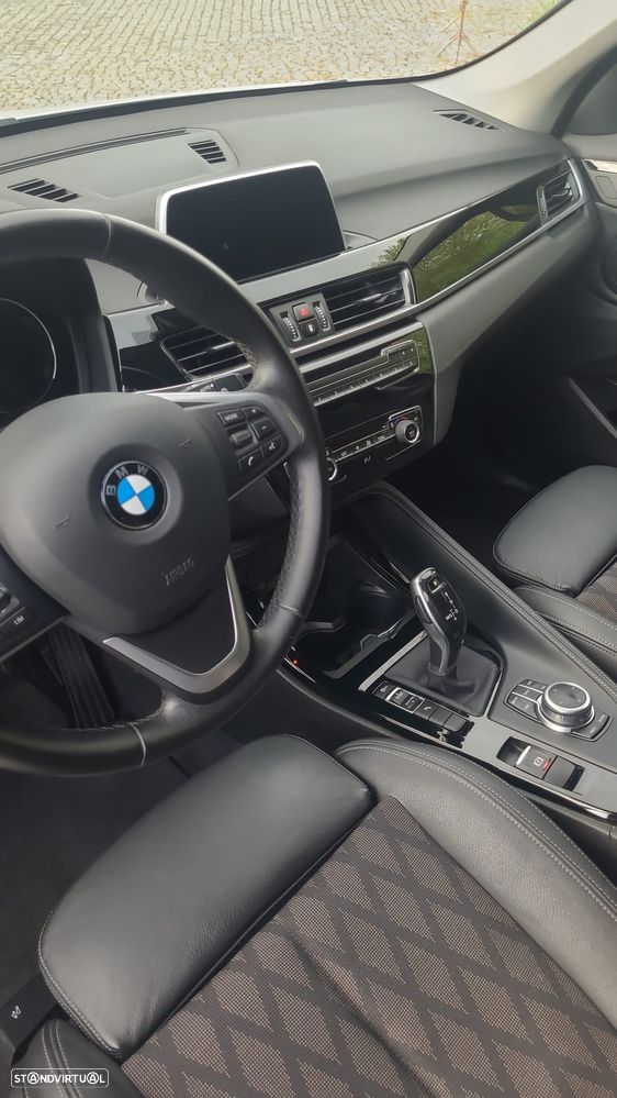 BMW X1 16 d sDrive Auto - 4