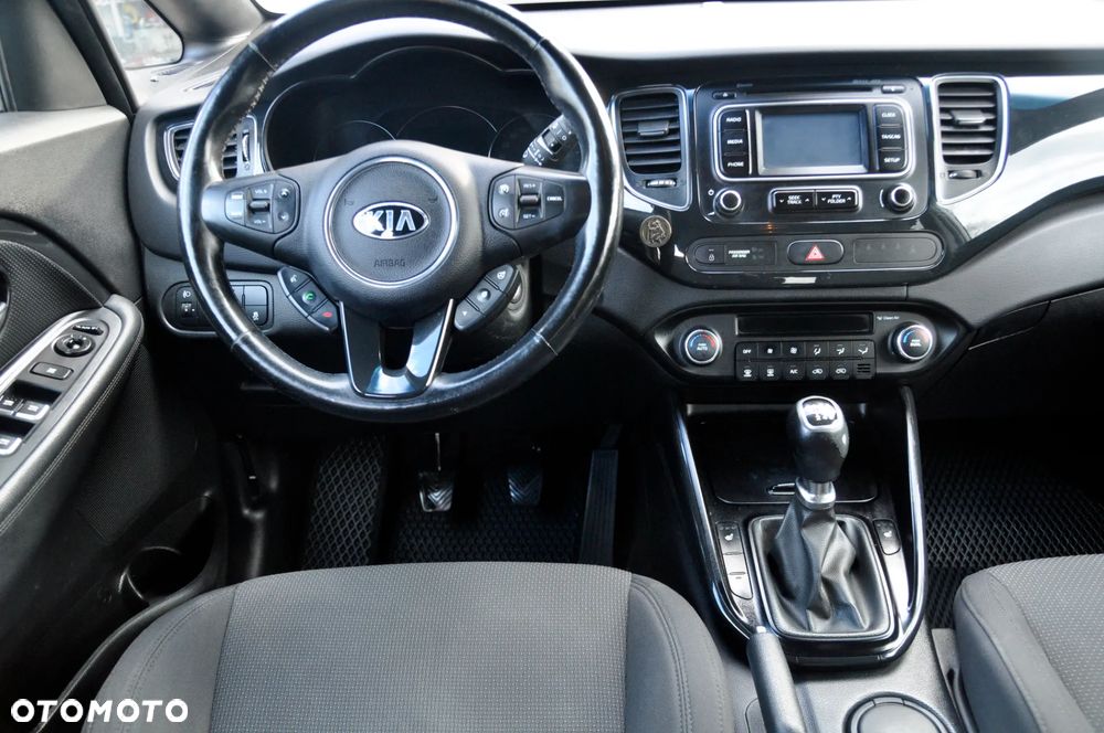 Kia Carens 1.7 CRDi XL - 9