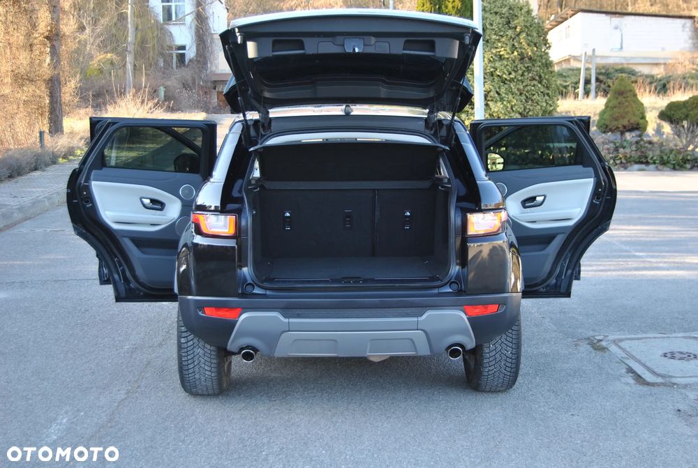 Land Rover Range Rover Evoque D150 R-Dynamic SE - 12