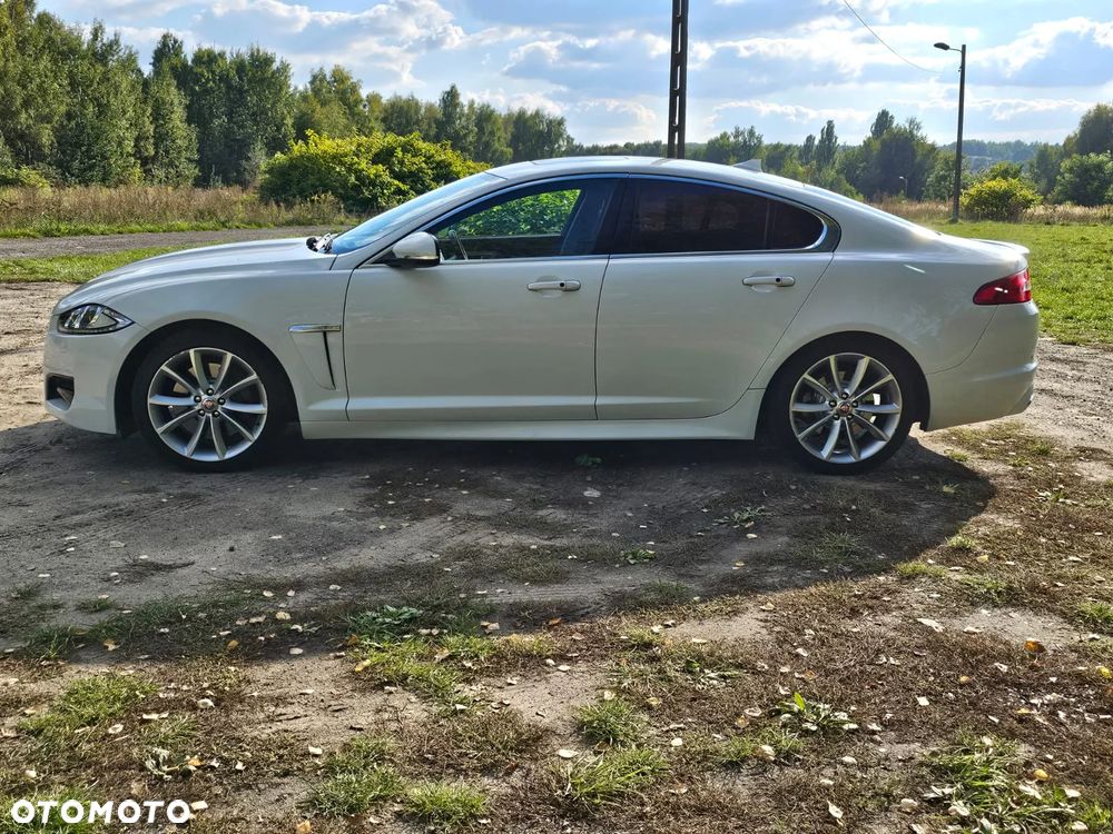 Jaguar XF 3.0 V6 D S Portfolio - 8