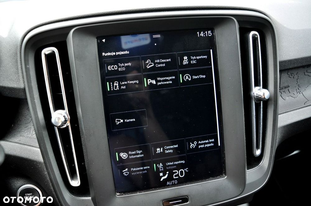 Volvo XC 40 T3 Geartronic Momentum - 36