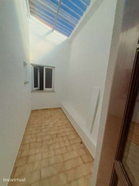 Moradia T3 com garagem e quintal - Grande imagem: 4/12