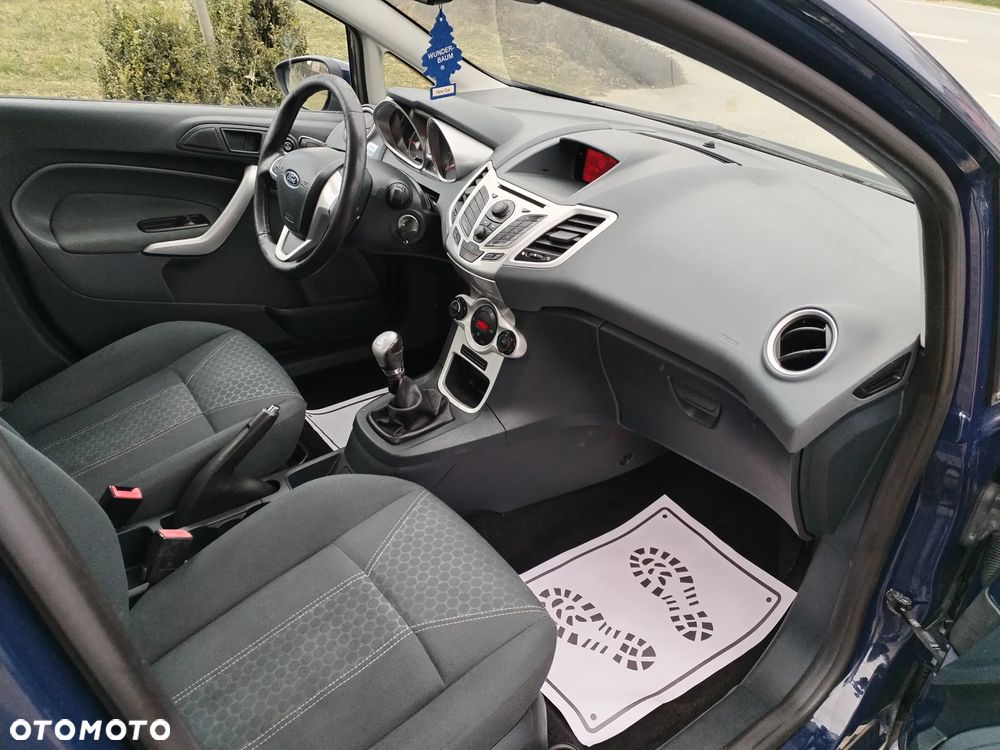 Ford Fiesta - 14