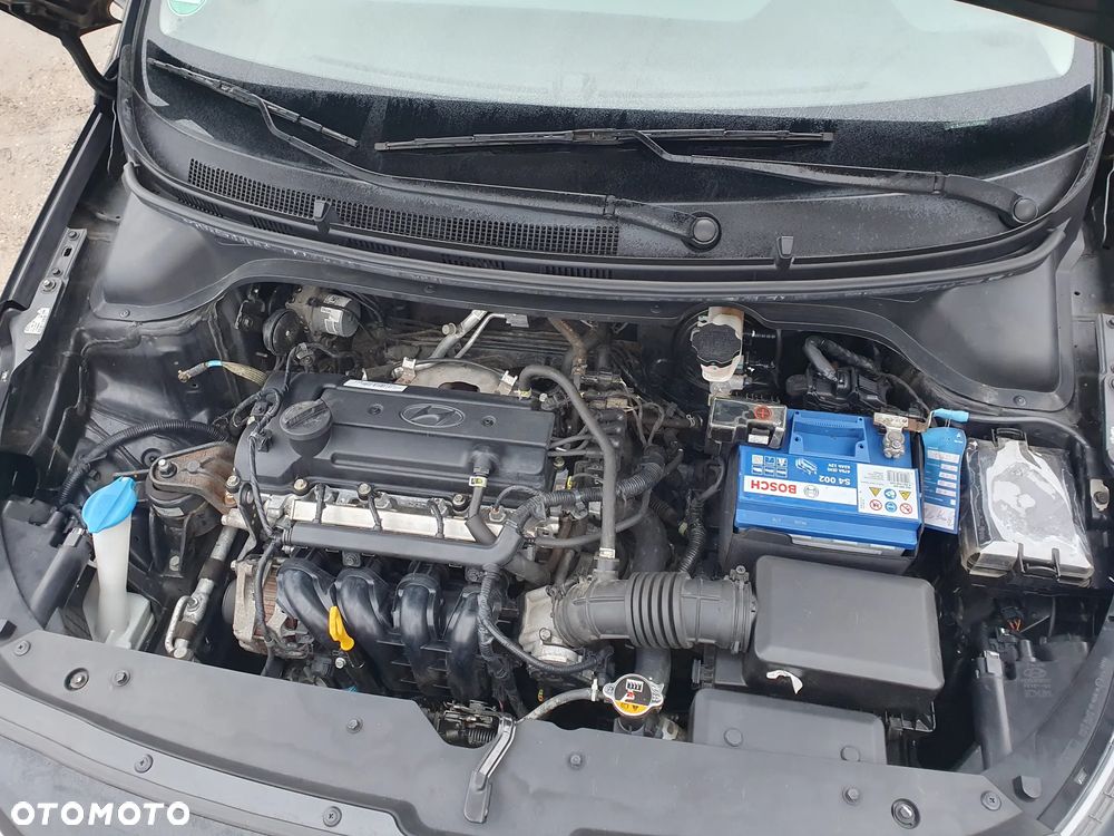 Hyundai i20 blue 1.2 Classic - 16