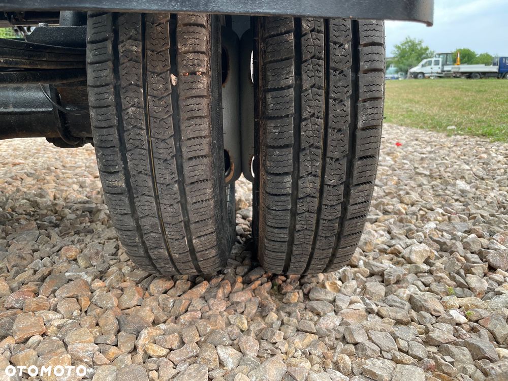 Kia K2500 - 32