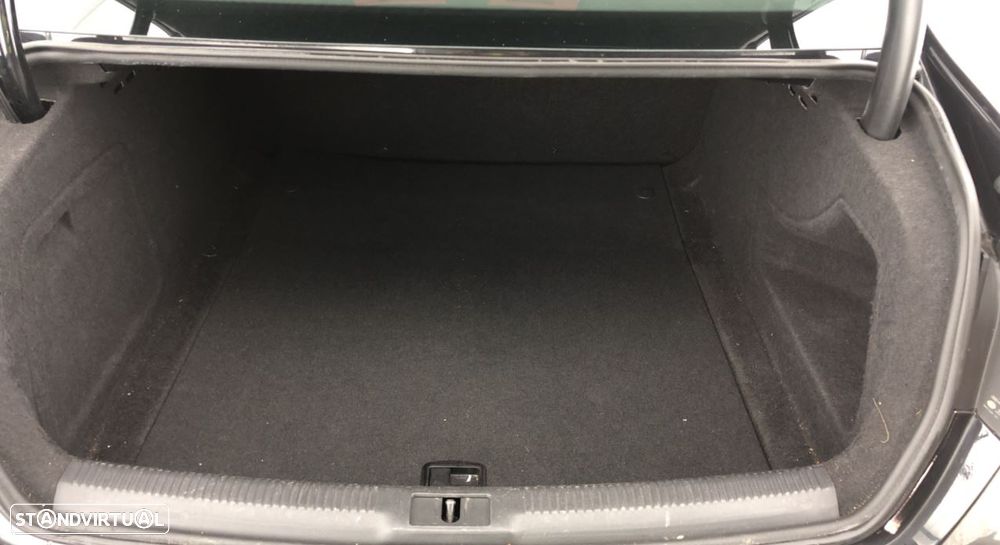 Audi A4 2.0 TDIe Exclusive - 7