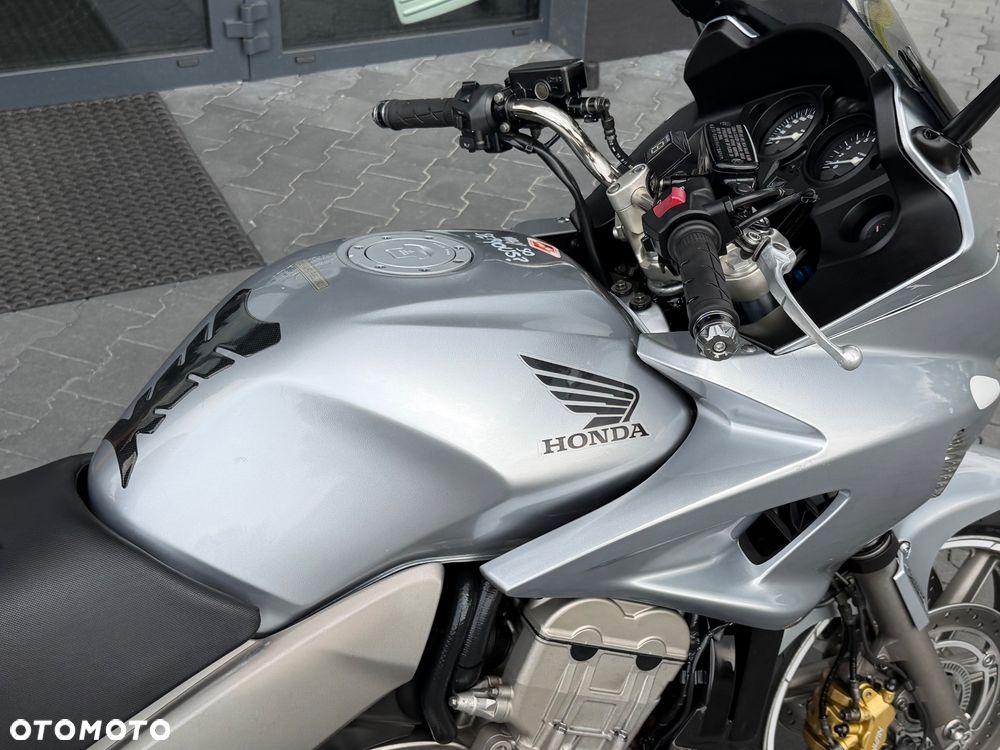 Honda CBF - 14