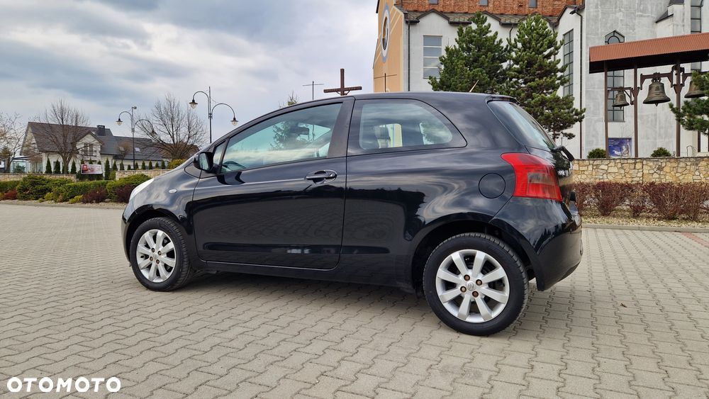 Toyota Yaris 1.0 VVT-i Luna - 5