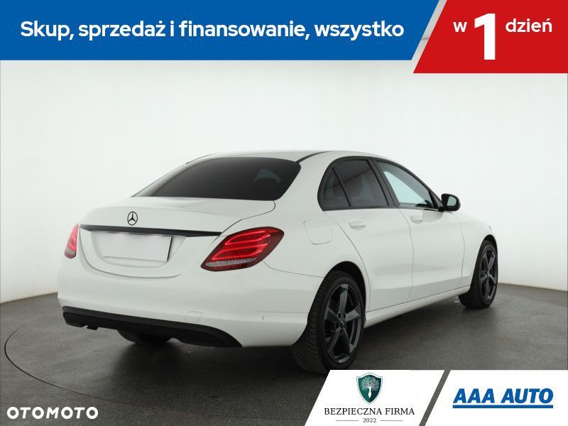 Mercedes-Benz Klasa C - 7