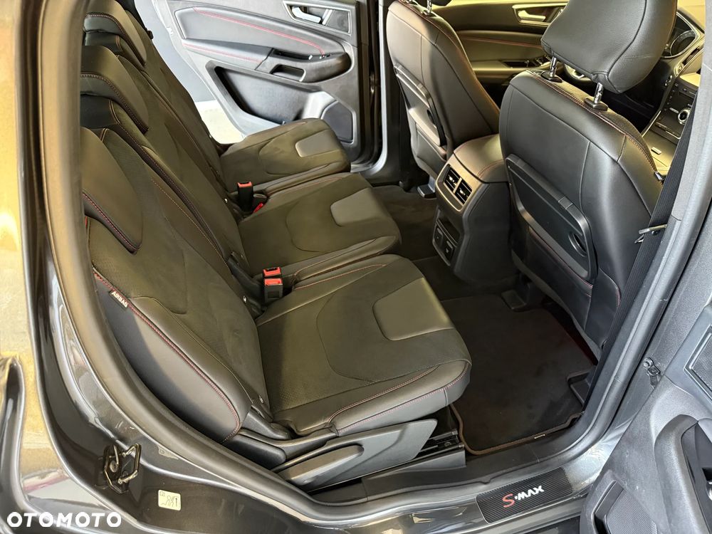 Ford S-Max 2.0 EcoBlue ST-Line - 33