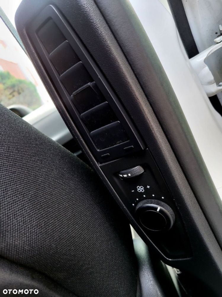 Citroën C4 Grand Picasso - 23