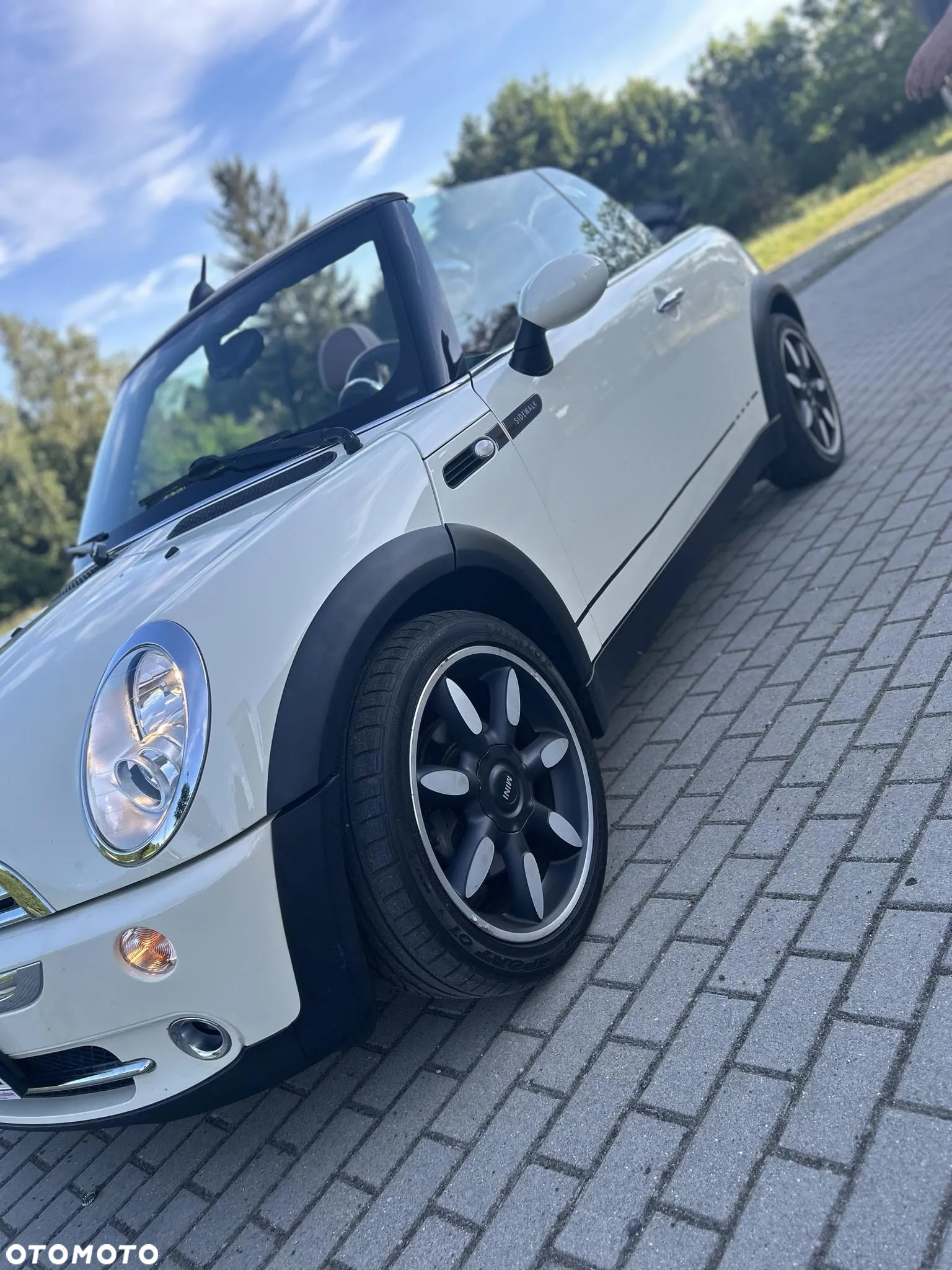 MINI Cooper Standard - 9