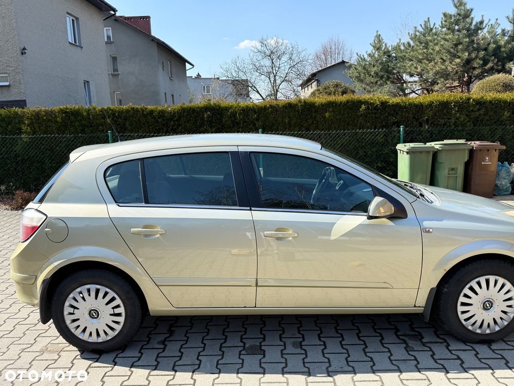 Opel Astra 1.4 - 7