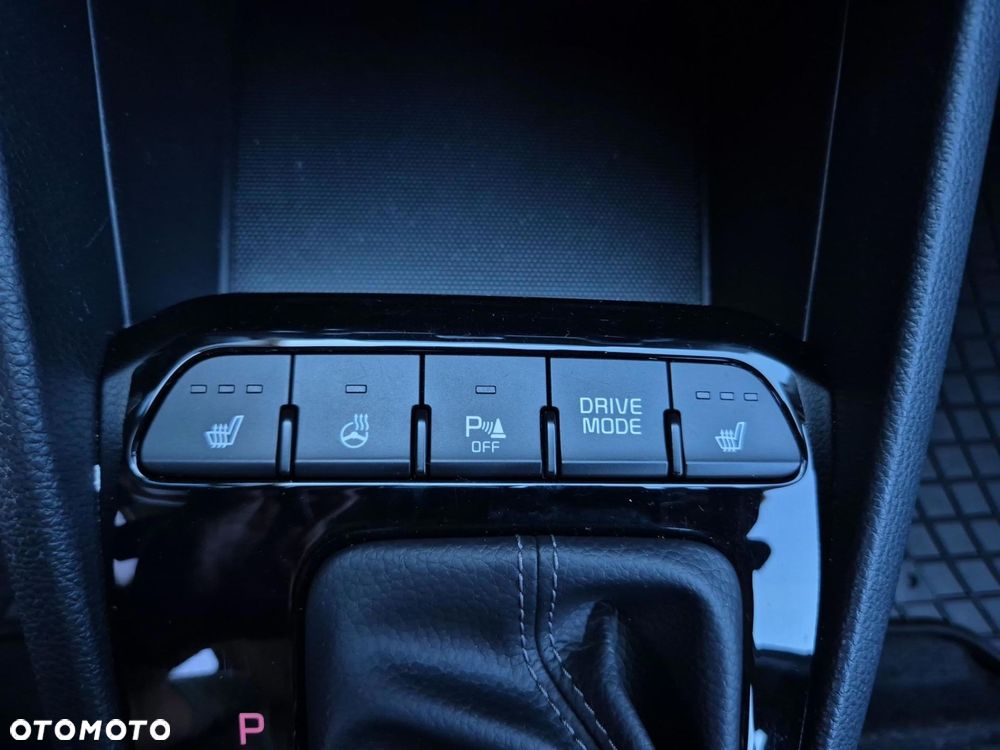 Kia Stonic 1.0 T-GDI M DCT - 23