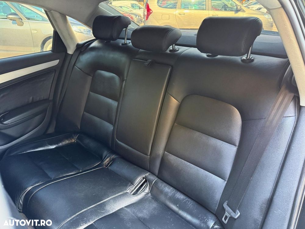 Audi A4 Limuzina - 8