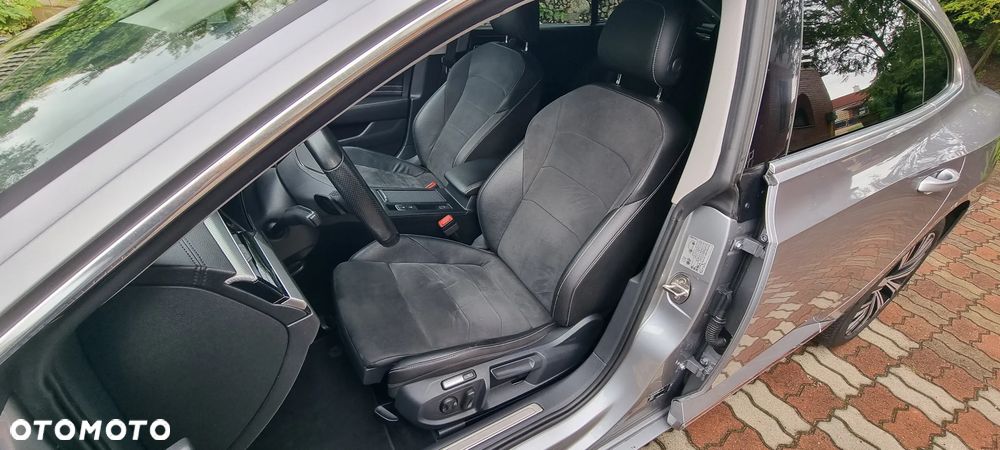 Volkswagen Arteon 2.0 TDI Elegance DSG - 17