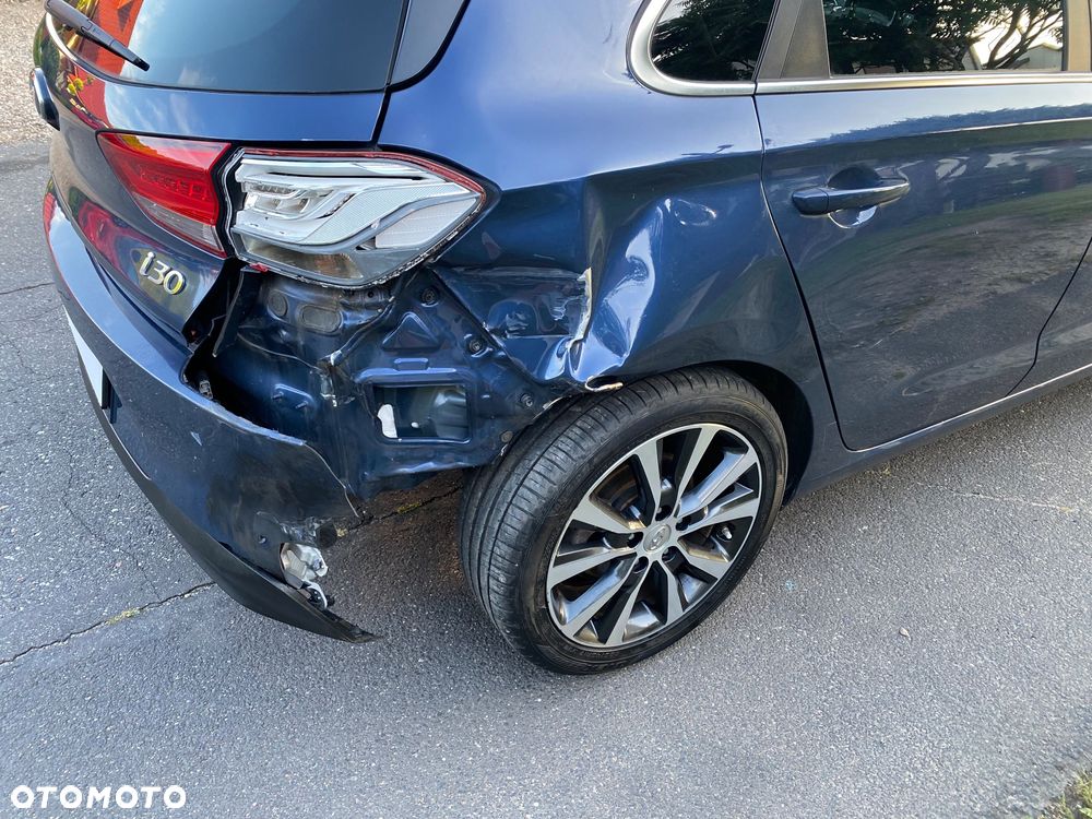 Hyundai i30 1.4 T-GDI Passion Plus - 10