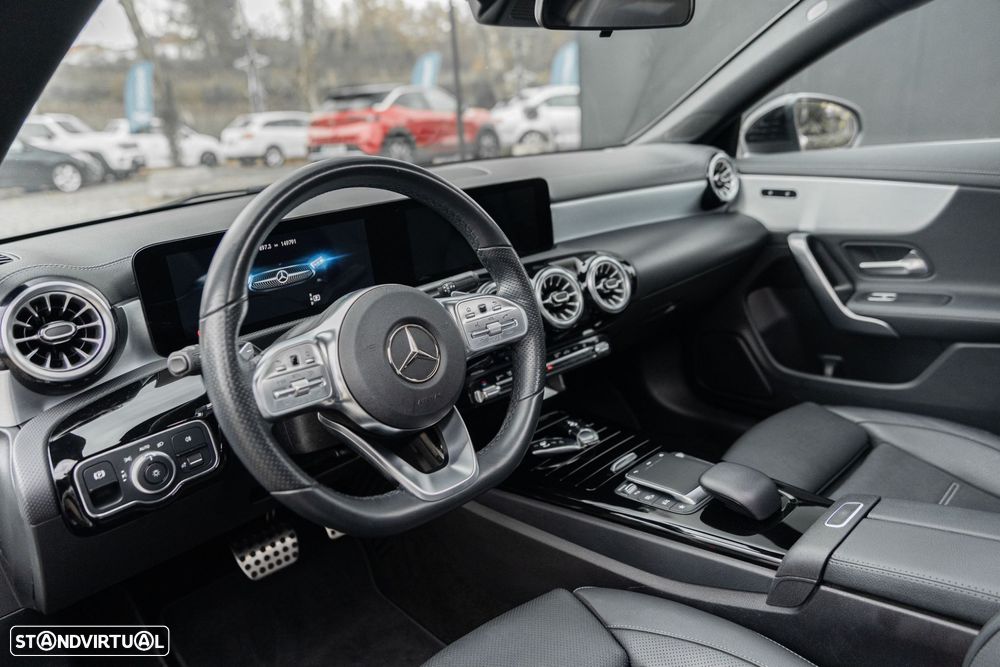 Mercedes-Benz CLA 200 - 12