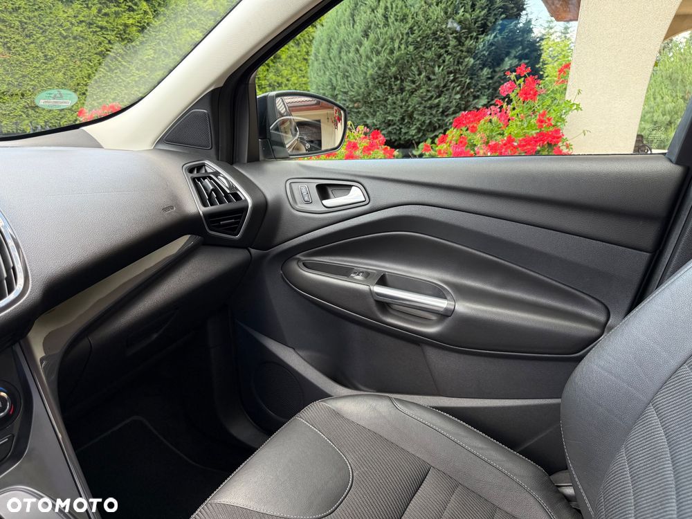 Ford Kuga 2.0 TDCi 4WD Titanium Plus - 33