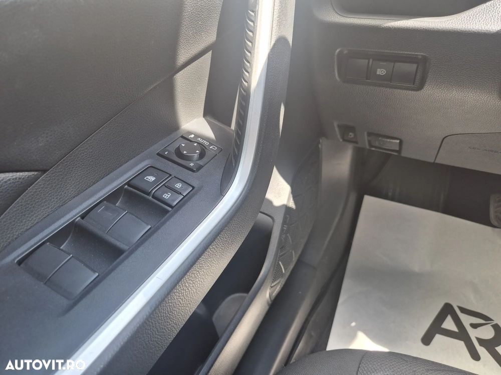 Toyota RAV4 - 14