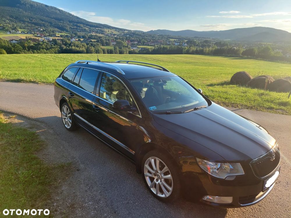 Skoda Superb 2.0 TDI 4x4 Platinum - 19