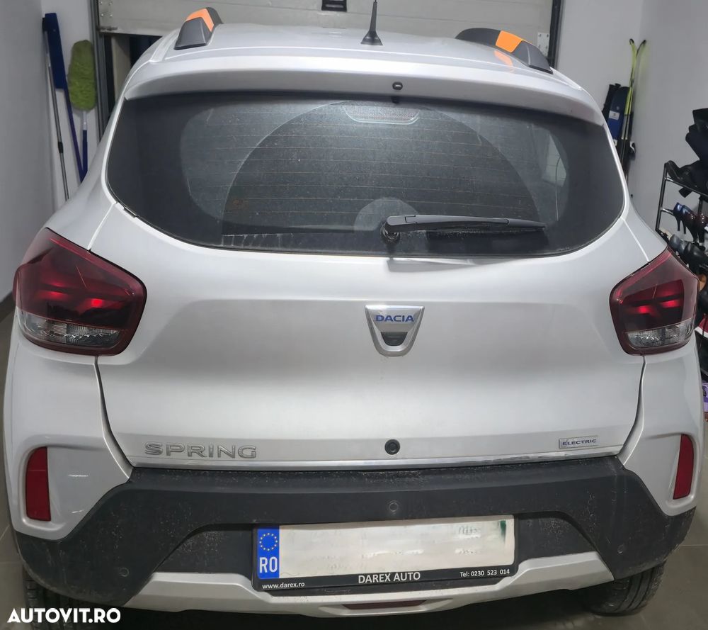 Dacia Spring - 4
