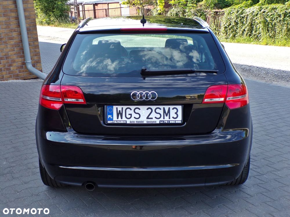 Audi A3 Sportback 2.0 TDI S line Sportpaket plus - 9