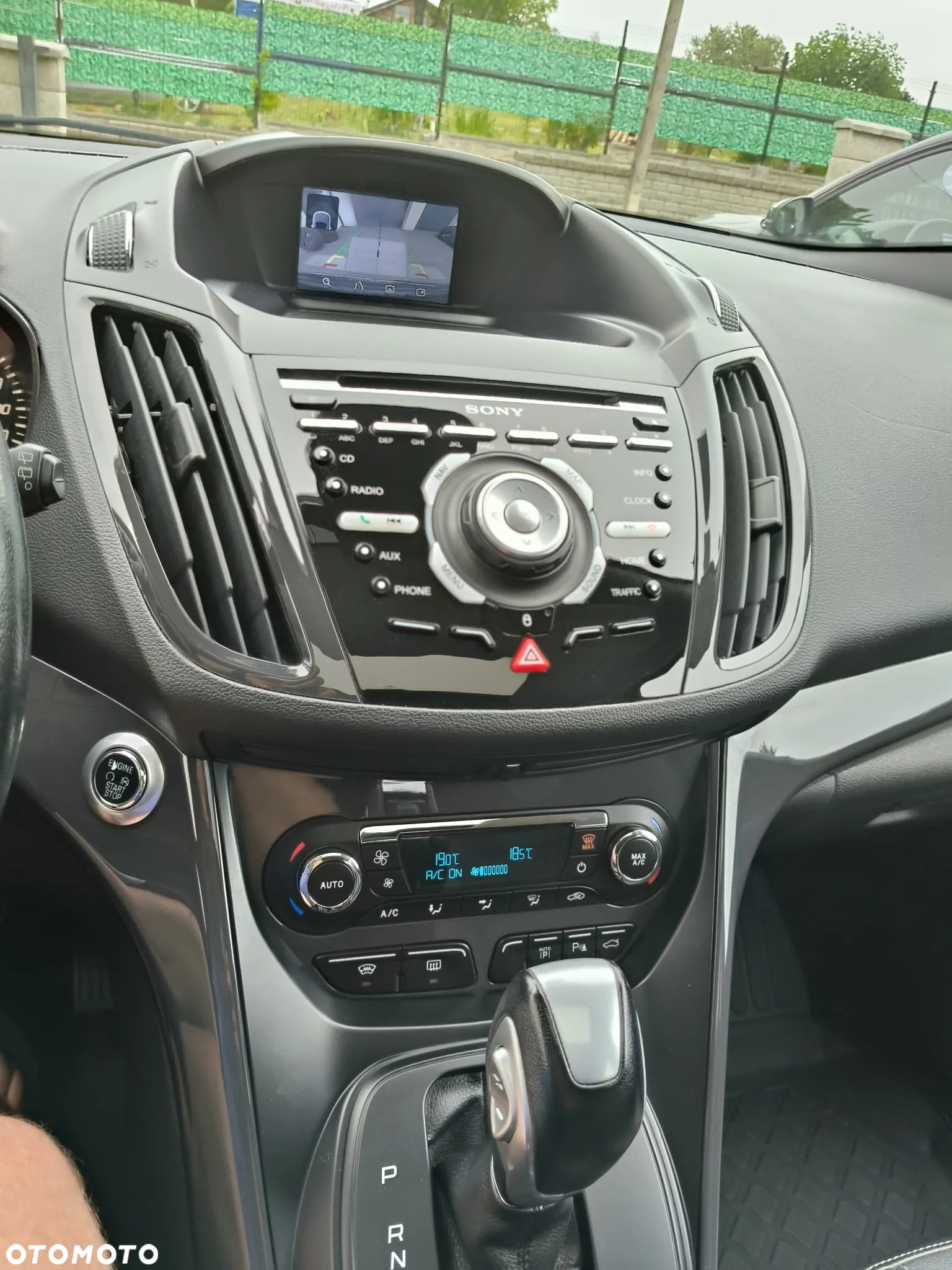 Ford Kuga 2.0 TDCi 4x4 Titanium - 13