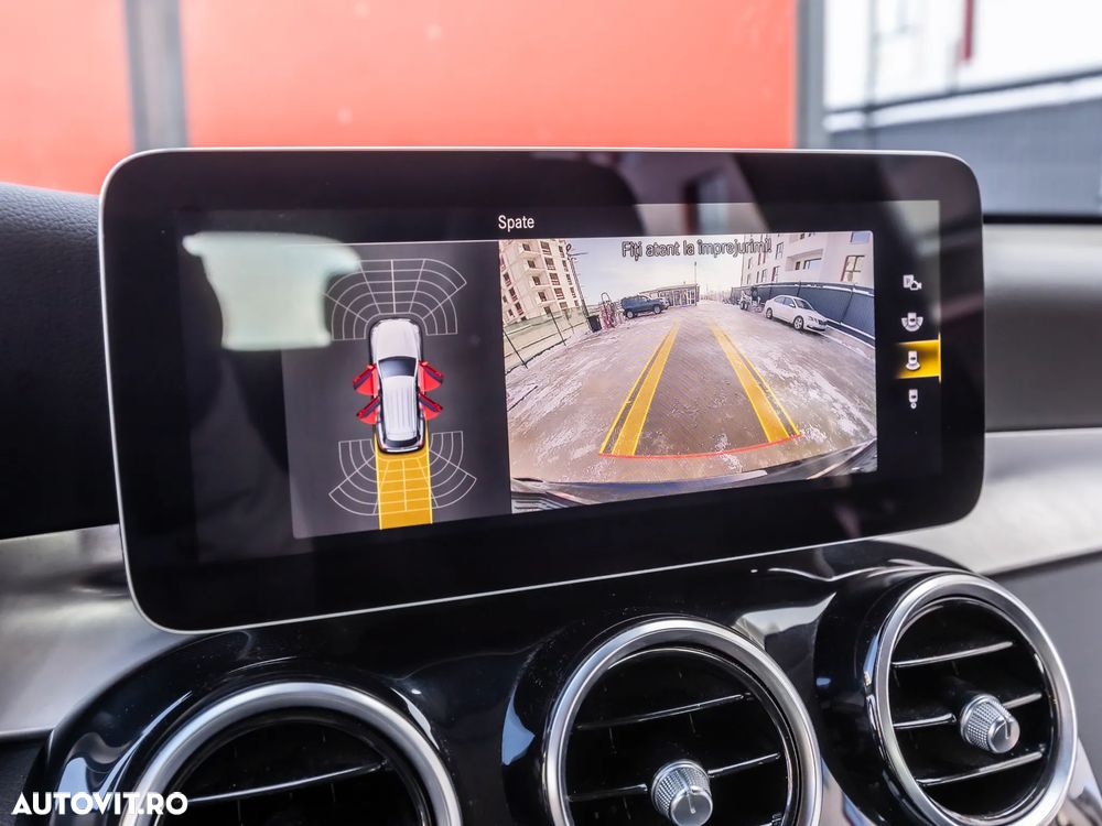 Mercedes-Benz GLC 300 de 4Matic 9G-TRONIC - 28