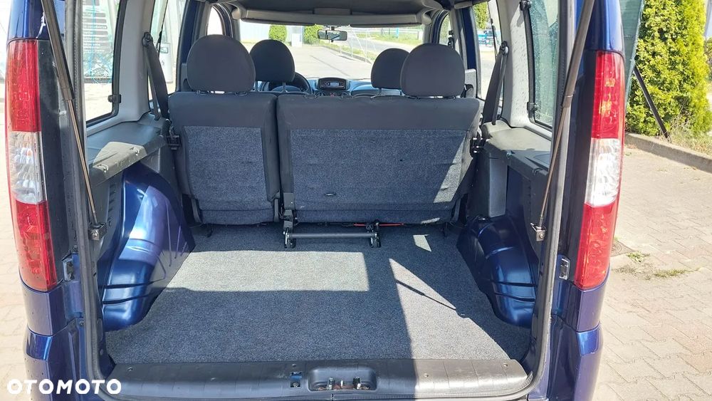 Fiat Doblo - 17