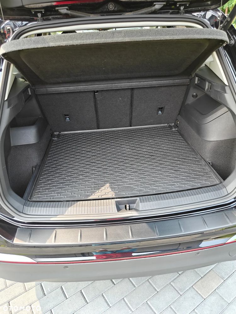Volkswagen Tiguan 2.0 TDI Elegance DSG - 22