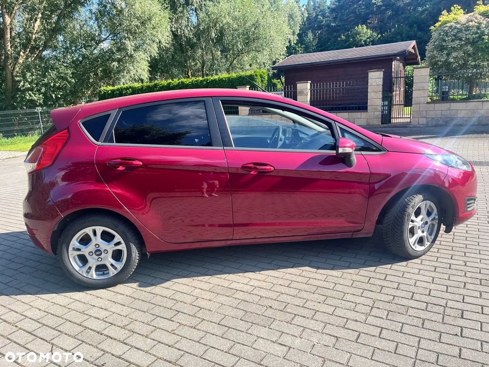 Ford Fiesta 1.0 Champions Edition - 4