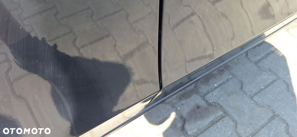 Audi A4 B8 Sedan Drzwi Tył Tylne Prawe Kod Lakieru LX5R - 12