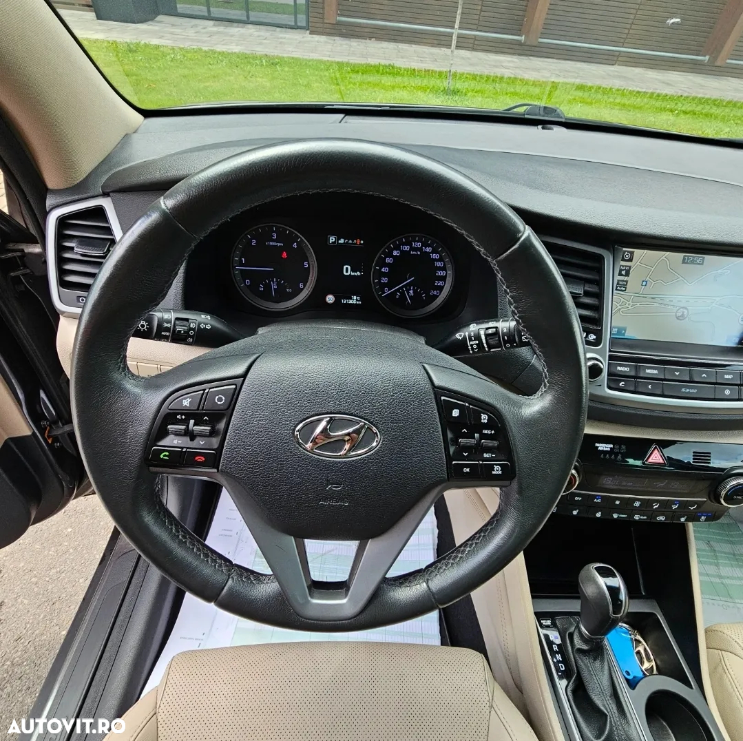 Hyundai Tucson 2.0 CRDI 4WD 8AT Luxury - 22
