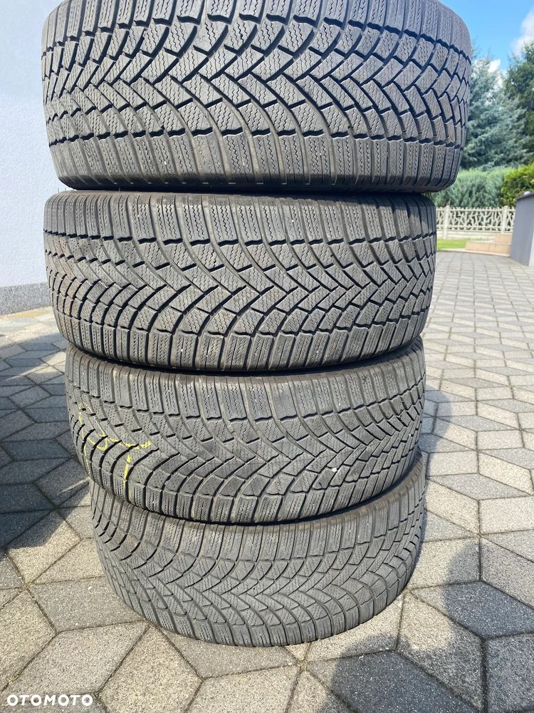 Opony zimowa Bridgestone  225/45 R18 95V - 8