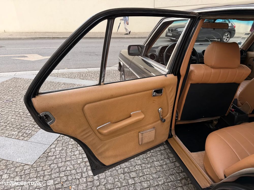 Mercedes-Benz W123 (1976-1986) - 12