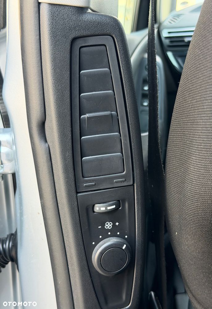 Citroën C4 Grand Picasso e-HDi 115 Exclusive - 26