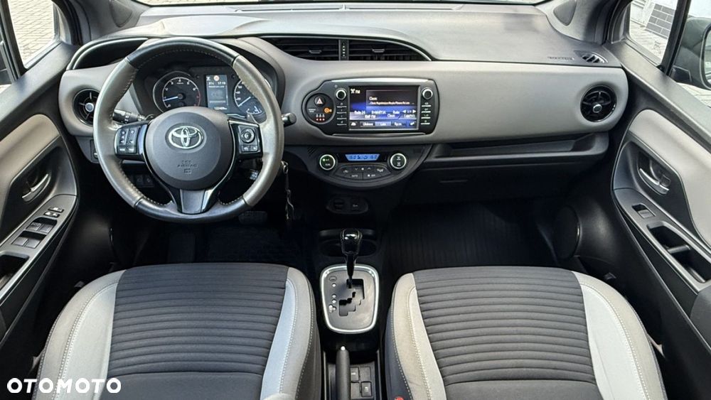 Toyota Yaris 1.5 Selection CVT - 17