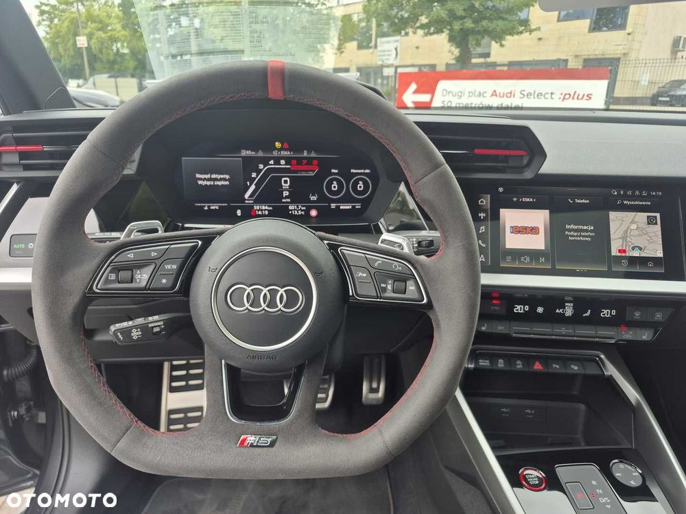 Audi RS3 Limousine - 15