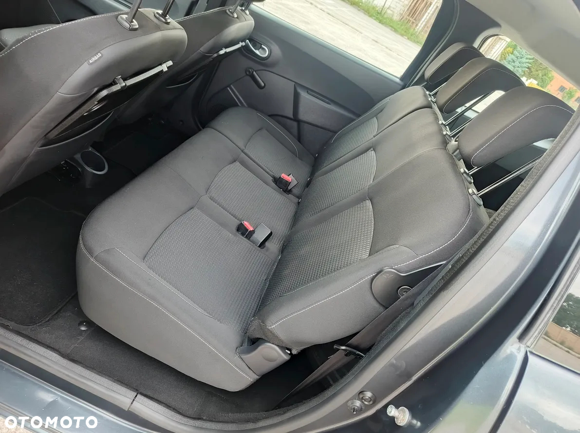 Dacia Lodgy 1.5 dCi Laureate - 23