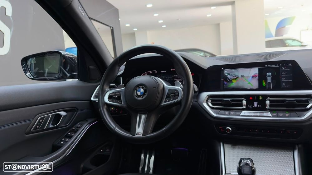 BMW 330 e Pack Desportivo M Pro Auto - 22