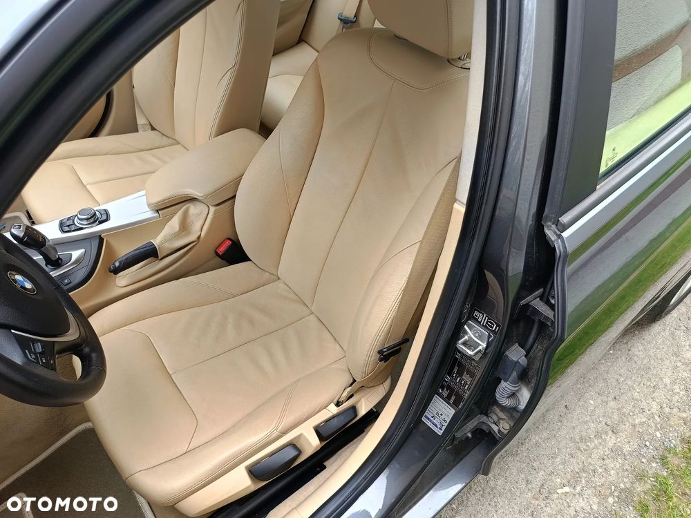 BMW Seria 3 320d DPF Edition Exclusive - 10