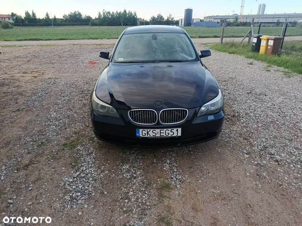 BMW E60 2005 photo 5